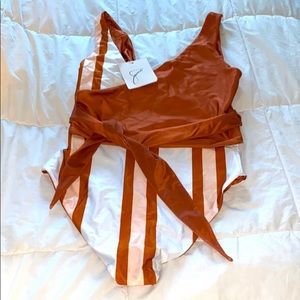 Baiia Tanami Reversible Wrap Suit Size 12